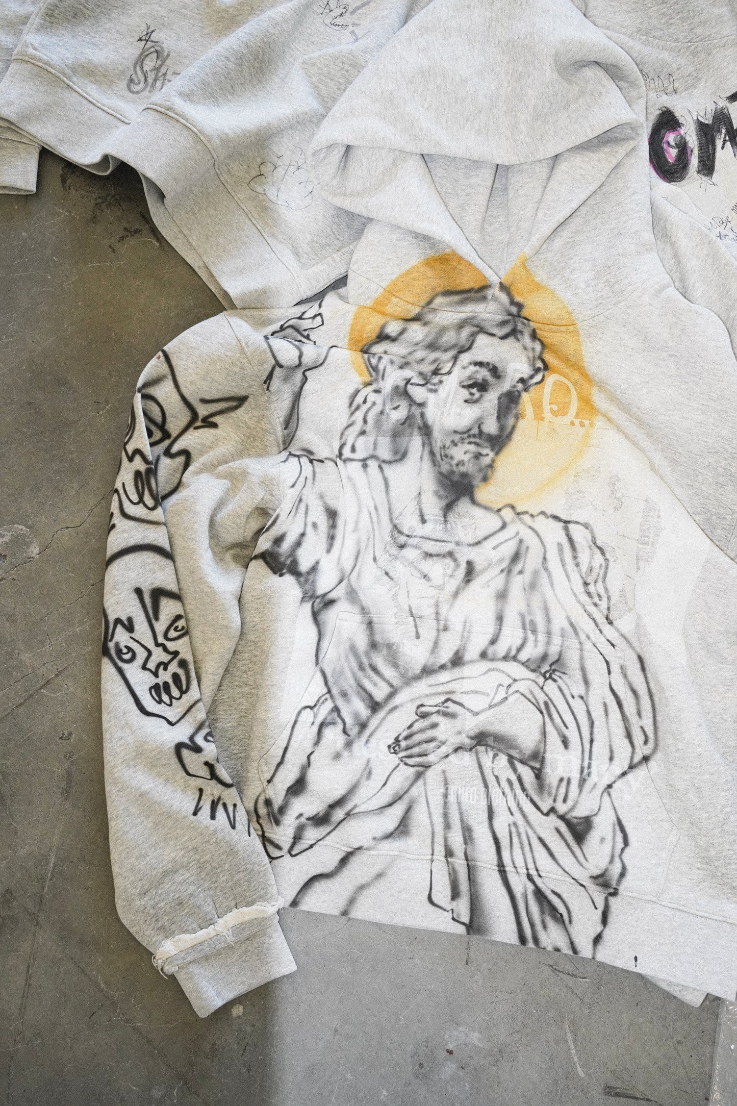 1:1 AIRBRUSH JESUS HOODIE